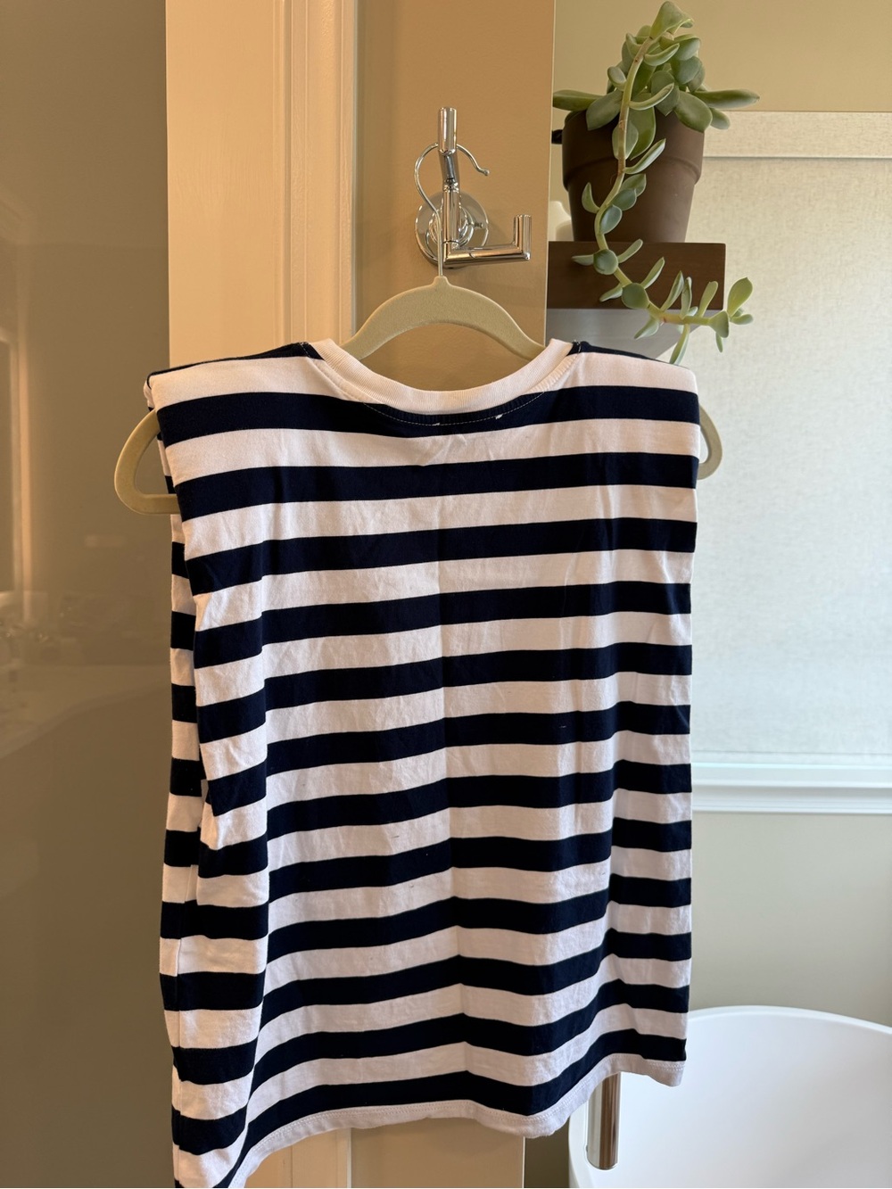 Zara Shoulder Pad Tank S